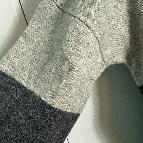 Smartwool Women's Shadow Pine Crew Sweater Moonbeam Heather Marino Wool Size M - Picture 9 of 12